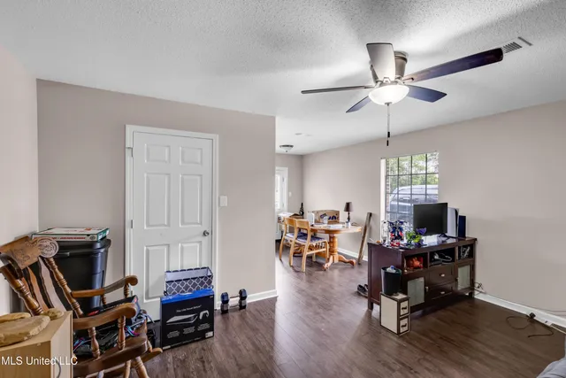 $600,000 | 23027 Indian Ridge Road, Picayune, MS 39466