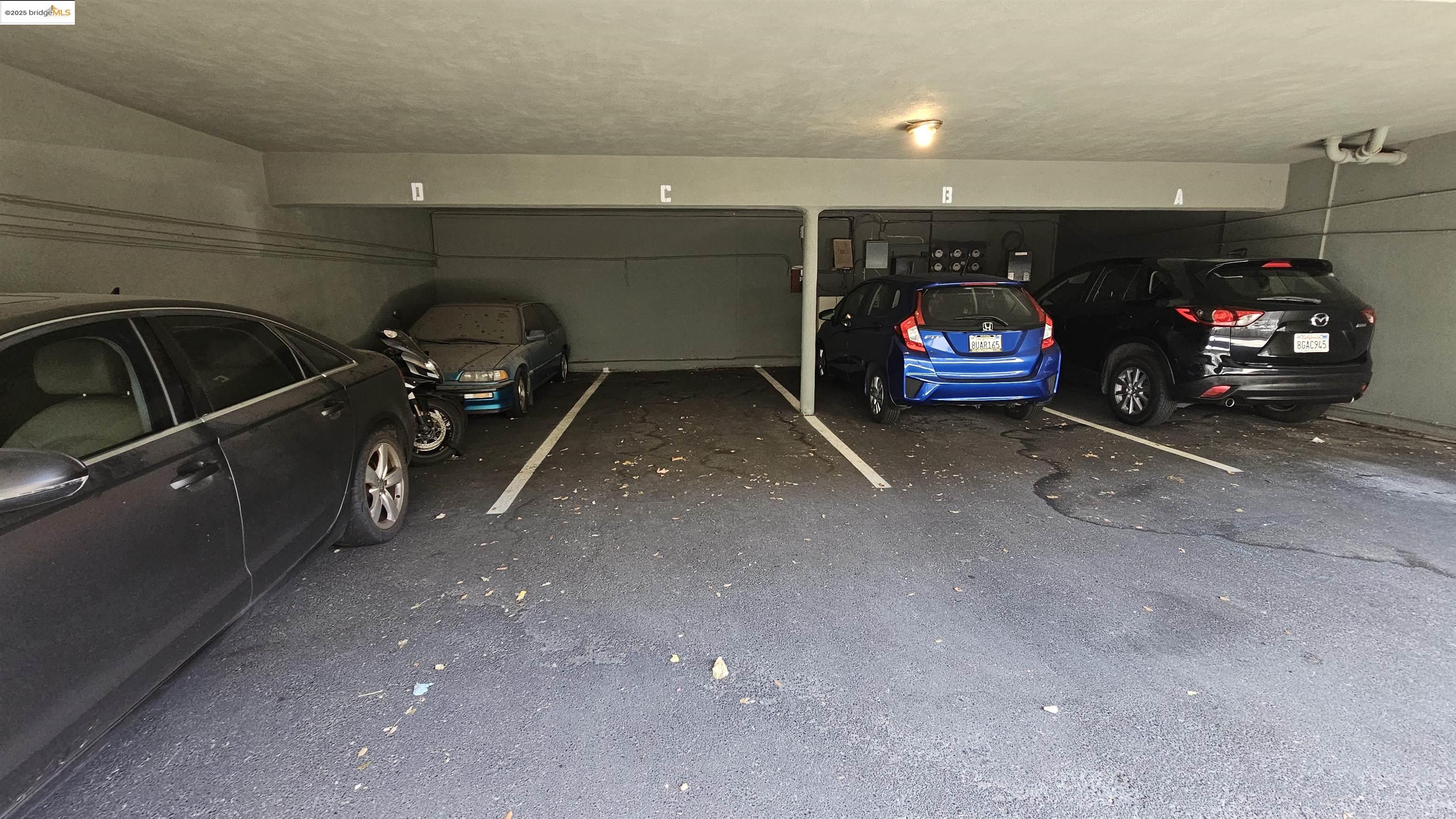 2304 Grant Street, Unit C Berkeley, CA 94703 - Photo 2 of 8