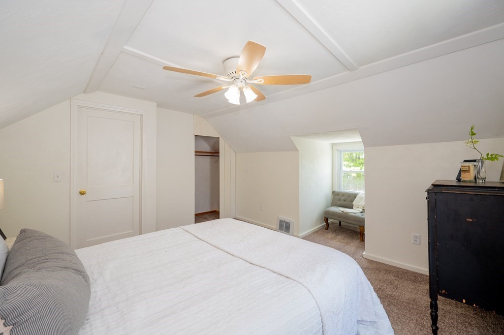 7 Schley Street Springfield, MA 01109 - Photo 17 of 27 Gallery Image 17