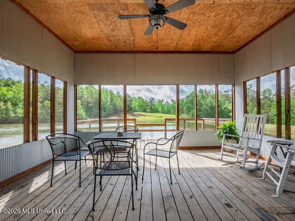 $399,000 | 22236 Highway 32, Oakland, MS 38948