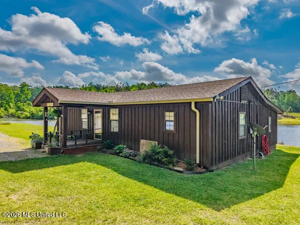 $399,000 | 22236 Highway 32, Oakland, MS 38948