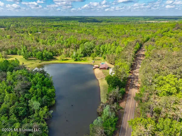 $399,000 | 22236 Highway 32, Oakland, MS 38948