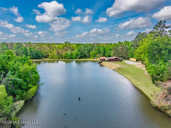 $399,000 | 22236 Highway 32, Oakland, MS 38948