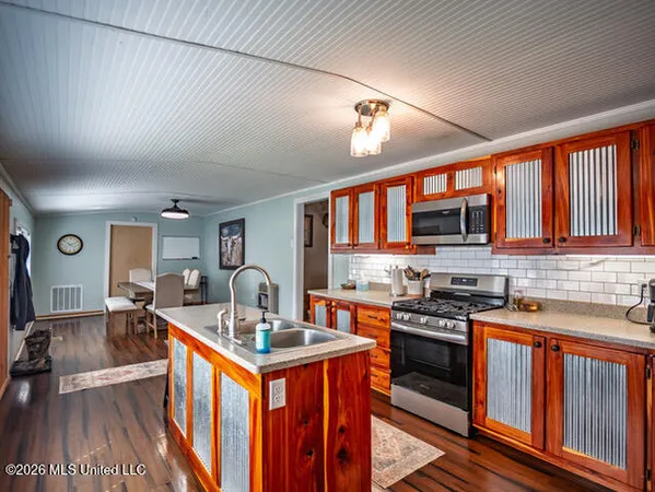 $399,000 | 22236 Highway 32, Oakland, MS 38948