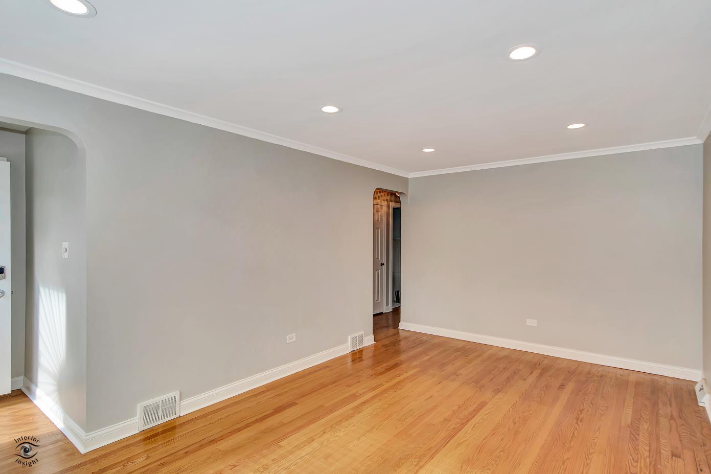 10348 South Rhodes Avenue Chicago, IL 60628 - Photo 3 of 20 a view of an empty room