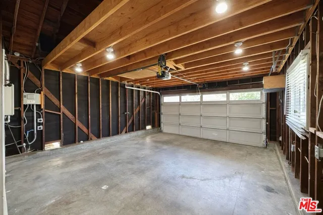 $849,900 | 3012 Knoxville Avenue, Long Beach, CA 90808