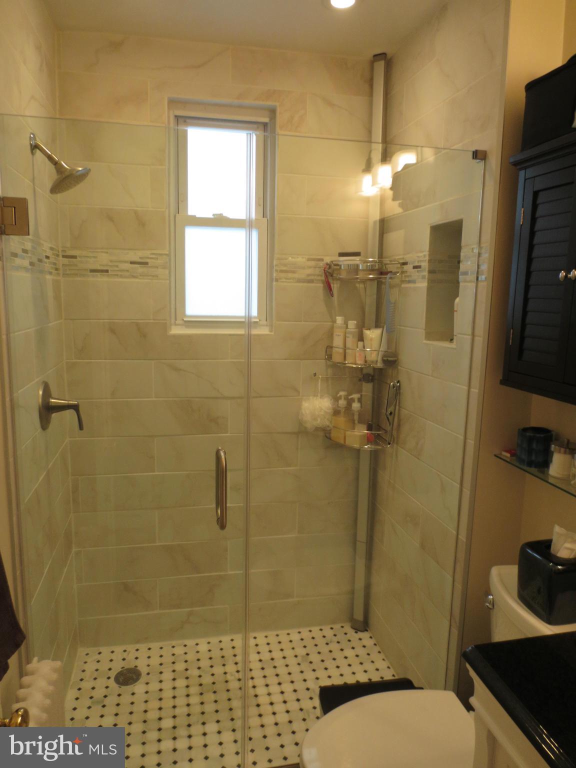 1823 Riggs Place Northwest, Unit 3 Washington, DC 20009 - Photo 17 of 27 Bath