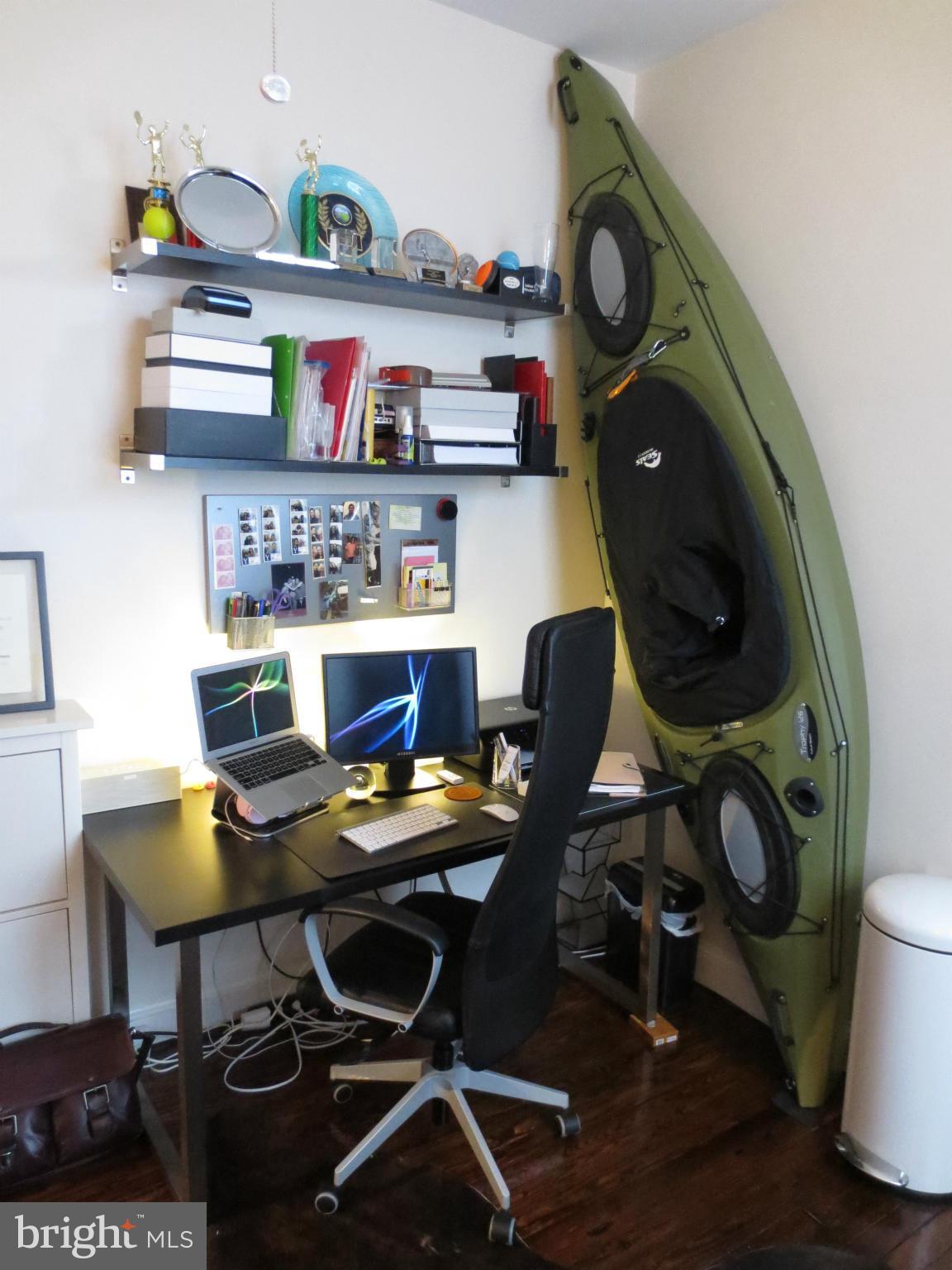 1823 Riggs Place Northwest, Unit 3 Washington, DC 20009 - Photo 21 of 27 Bedroom