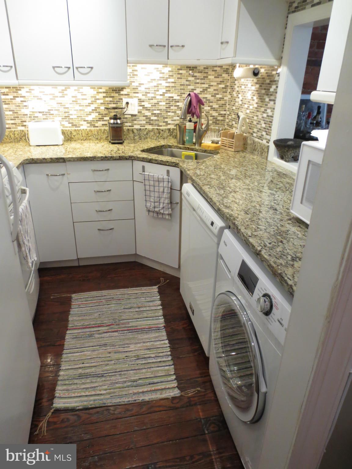 1823 Riggs Place Northwest, Unit 3 Washington, DC 20009 - Photo 10 of 27 Kitchen