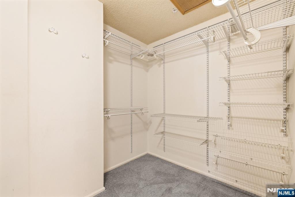 1306 Paddington Road, Unit 1306 Mahwah, NJ 07430 - Photo 24 of 36