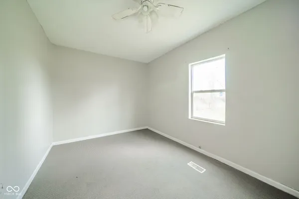 $159,900 | 5694 Highway 36, Mooreland, IN 47360