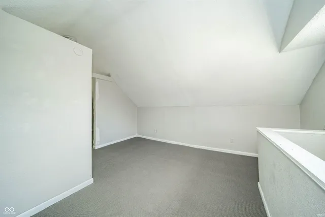 $165,000 | 5694 Highway 36, Mooreland, IN 47360