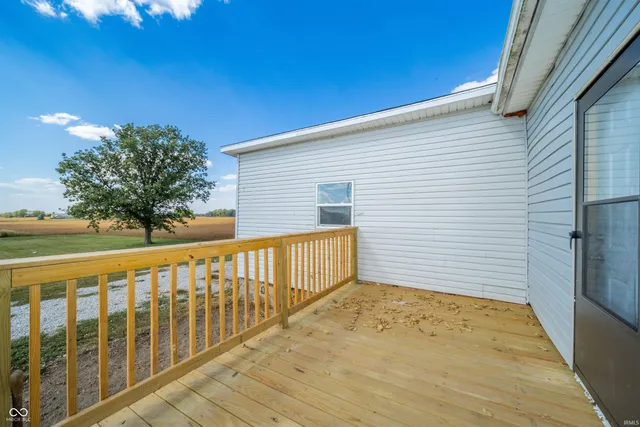 $165,000 | 5694 Highway 36, Mooreland, IN 47360