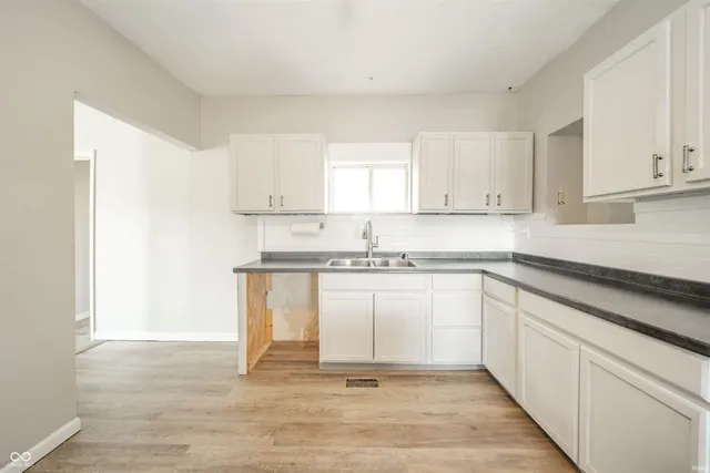 $165,000 | 5694 Highway 36, Mooreland, IN 47360