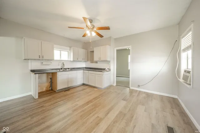 $165,000 | 5694 Highway 36, Mooreland, IN 47360