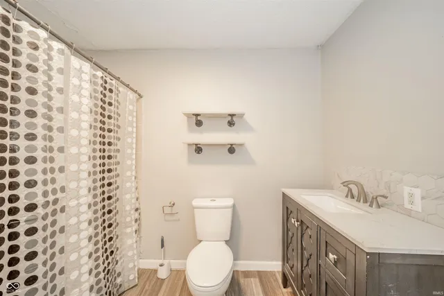 $165,000 | 5694 Highway 36, Mooreland, IN 47360