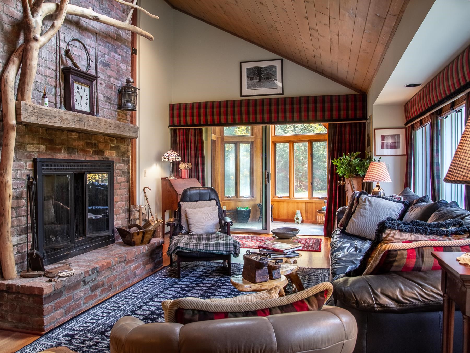 942 Cider Hill Road Warren, VT 05674 - Photo 14 of 40