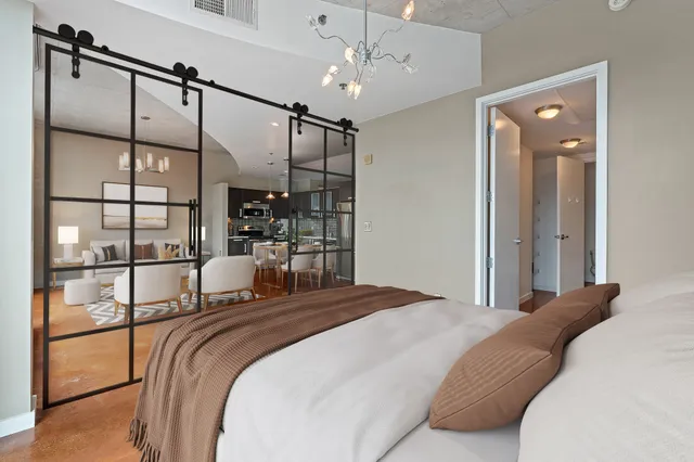 $575,000 | 600 12th Avenue South, Unit 1708, Nashville, TN 37203