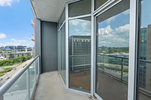 $575,000 | 600 12th Avenue South, Unit 1708, Nashville, TN 37203