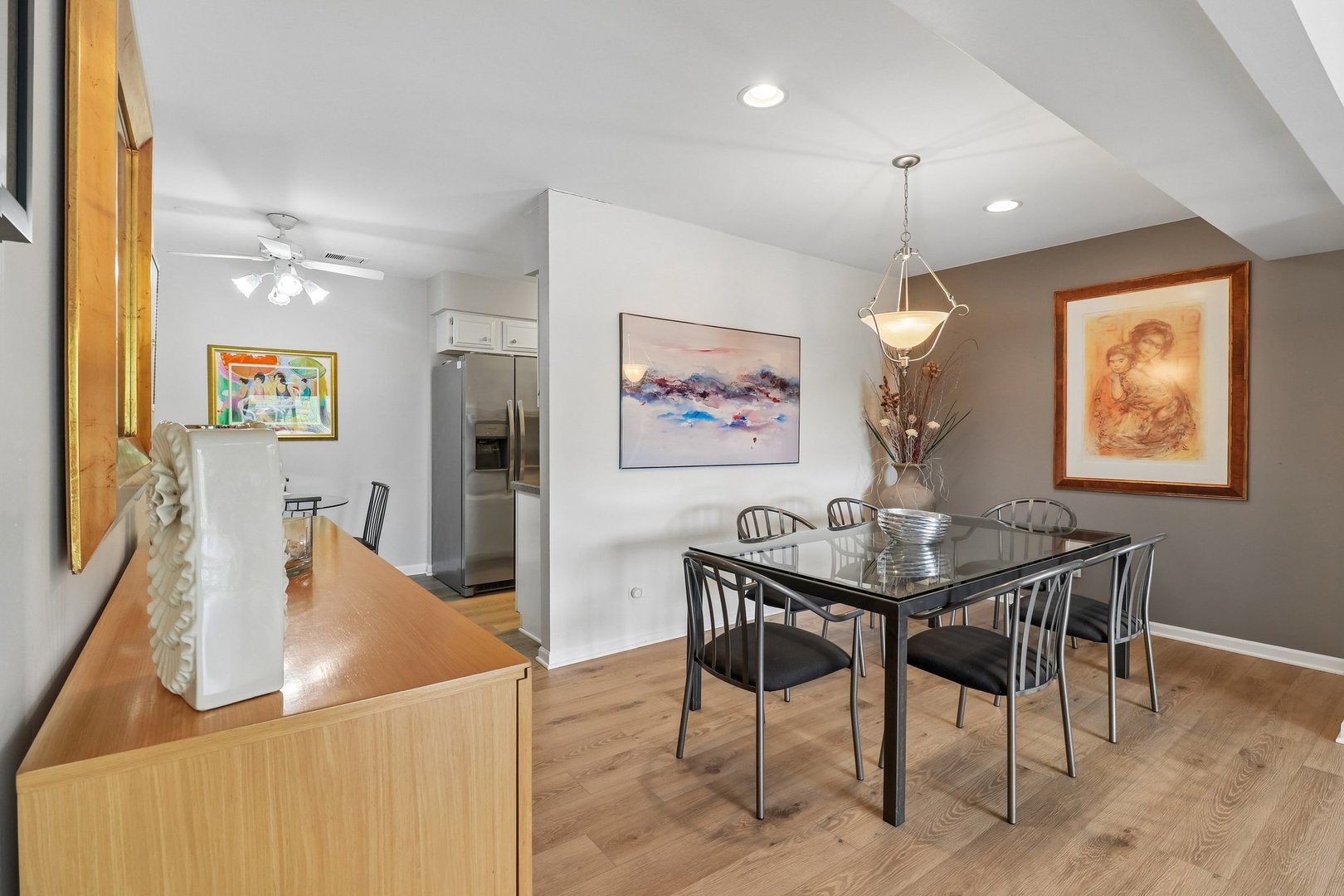 4050 Dundee Road, Unit 303 Northbrook, IL 60062 - Photo 4 of 38