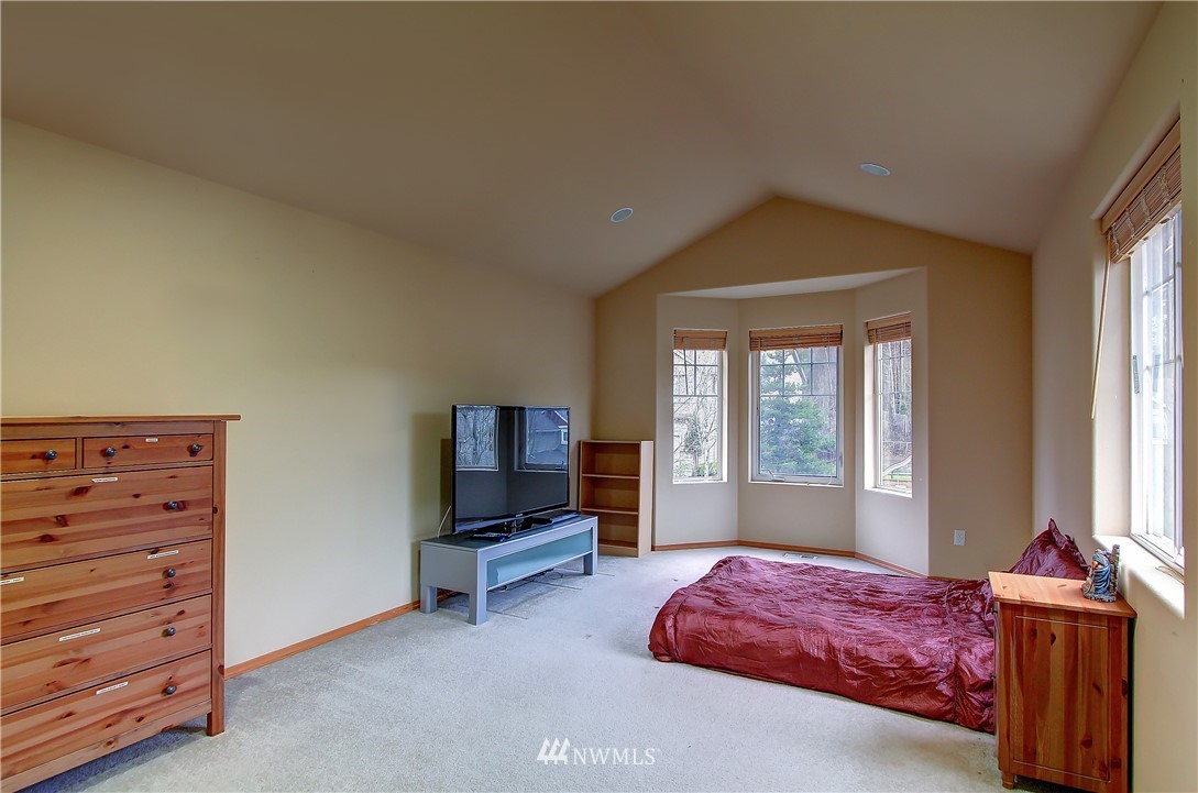 12037 Southeast 186th Street Renton, WA 98058 - Photo 18 of 32 Gallery Image 18