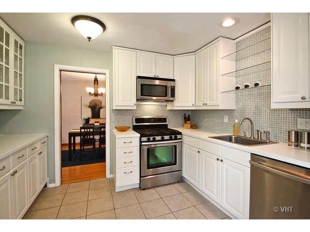 703 Long Road Glenview, IL 60025 - Photo 3 of 13