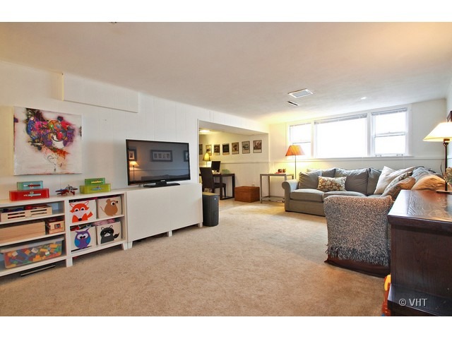 703 Long Road Glenview, IL 60025 - Photo 6 of 13