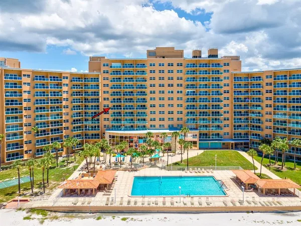 $3,000 | 880 Mandalay Avenue, Unit C613, Clearwater Beach, FL 33767