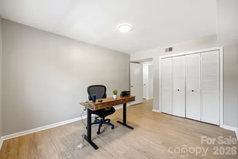 $285,000 | 4739 Hedgemore Drive, Charlotte, NC 28209