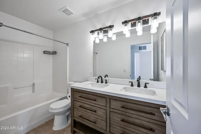 $3,399 | 1836 East Aspen Way, Gilbert, AZ 85234