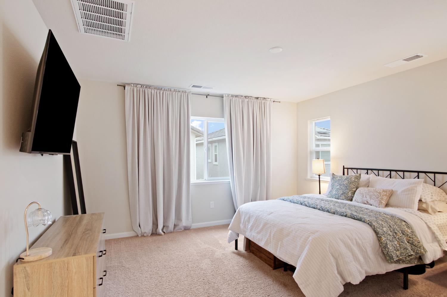 3926 Dedication Drive Turlock, CA 95382 - Photo 21 of 31