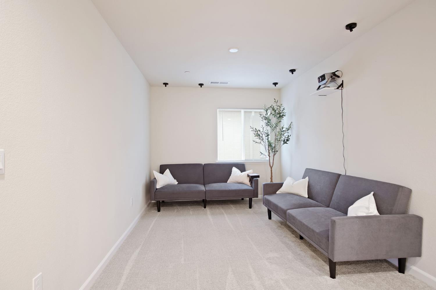 3926 Dedication Drive Turlock, CA 95382 - Photo 26 of 31