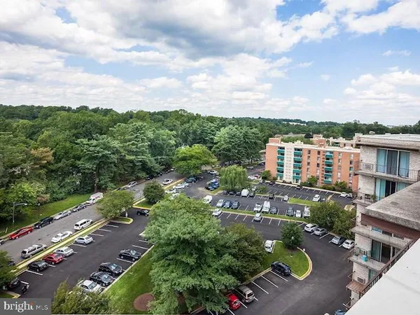 $2,450 | 3245 Rio Drive, Unit 604, Falls Church, VA 22041