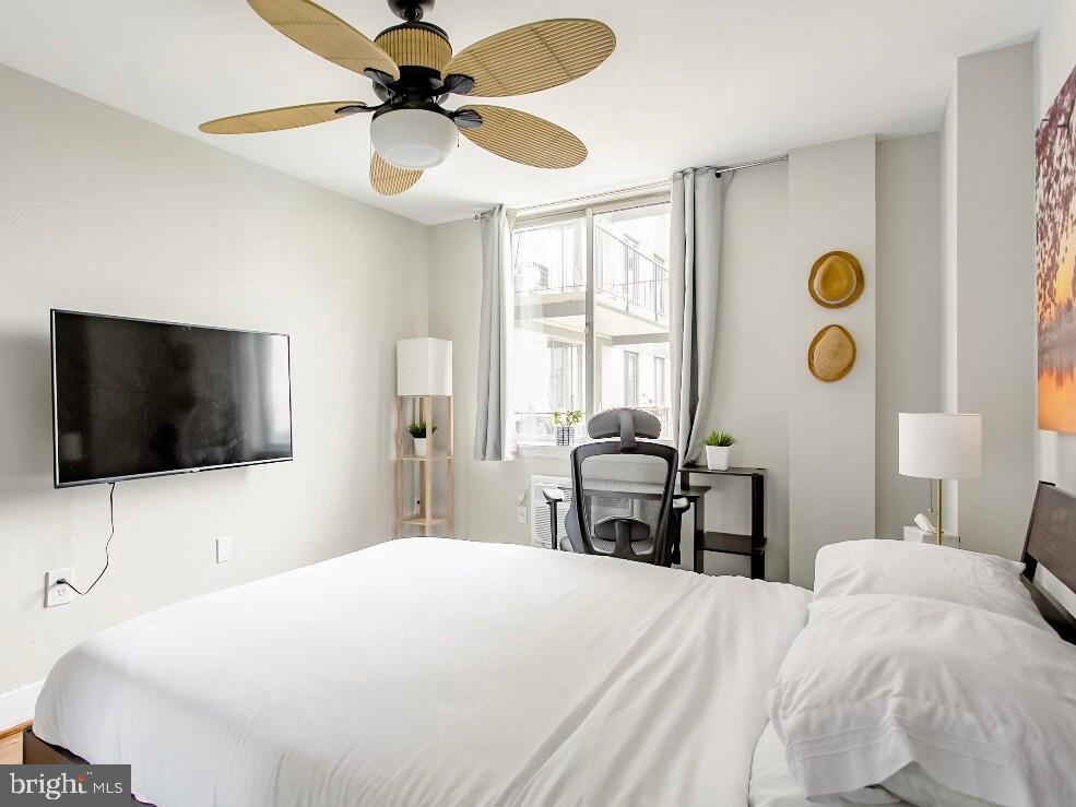 3245 Rio Drive, Unit 604 Falls Church, VA 22041 - Photo 10 of 20 Bright and airy modern retreat.