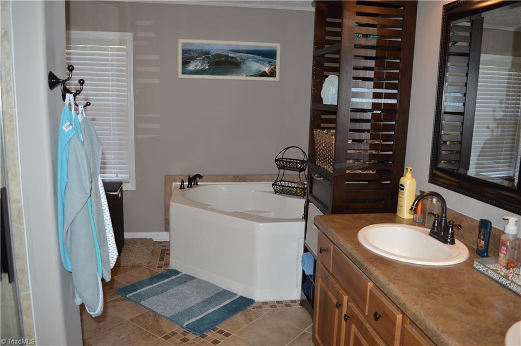 1311 Sisk Road Danbury, NC 27016 - Photo 16 of 28 Gallery Image 16