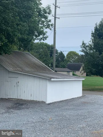 $1,500 | 207 North Linden Avenue, Greencastle, PA 17225