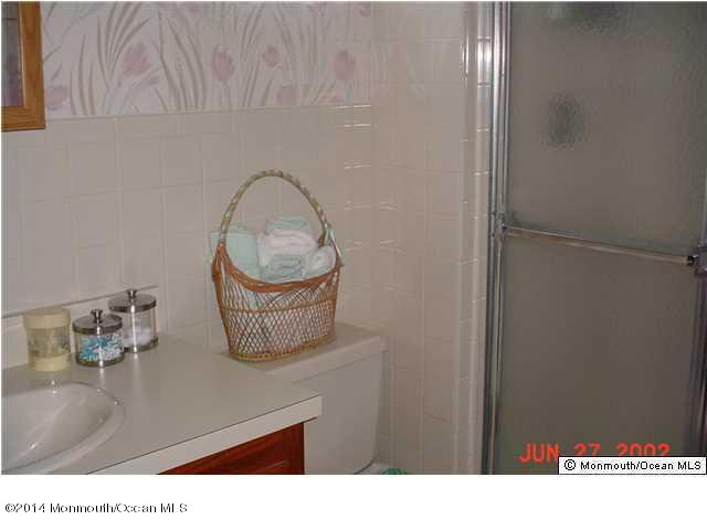 93 Sunset Road Whiting, NJ 08759 - Photo 14 of 18 20141004141556656404000000-o