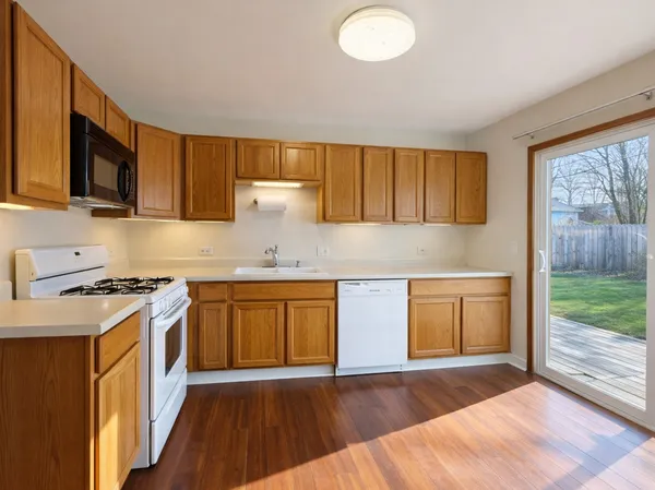 $2,700 | 36752 North Wildwood Drive, Lake Villa, IL 60046