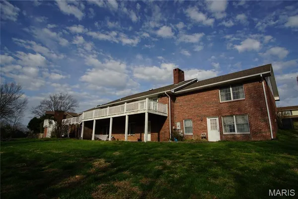 $421,000 | 1402 Greenway Drive, Jackson, MO 63755