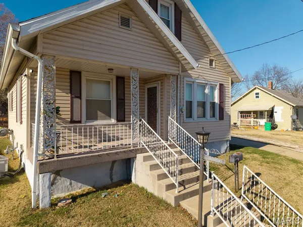 $187,900 | 129 Blain Street, Ste. Genevieve, MO 63670