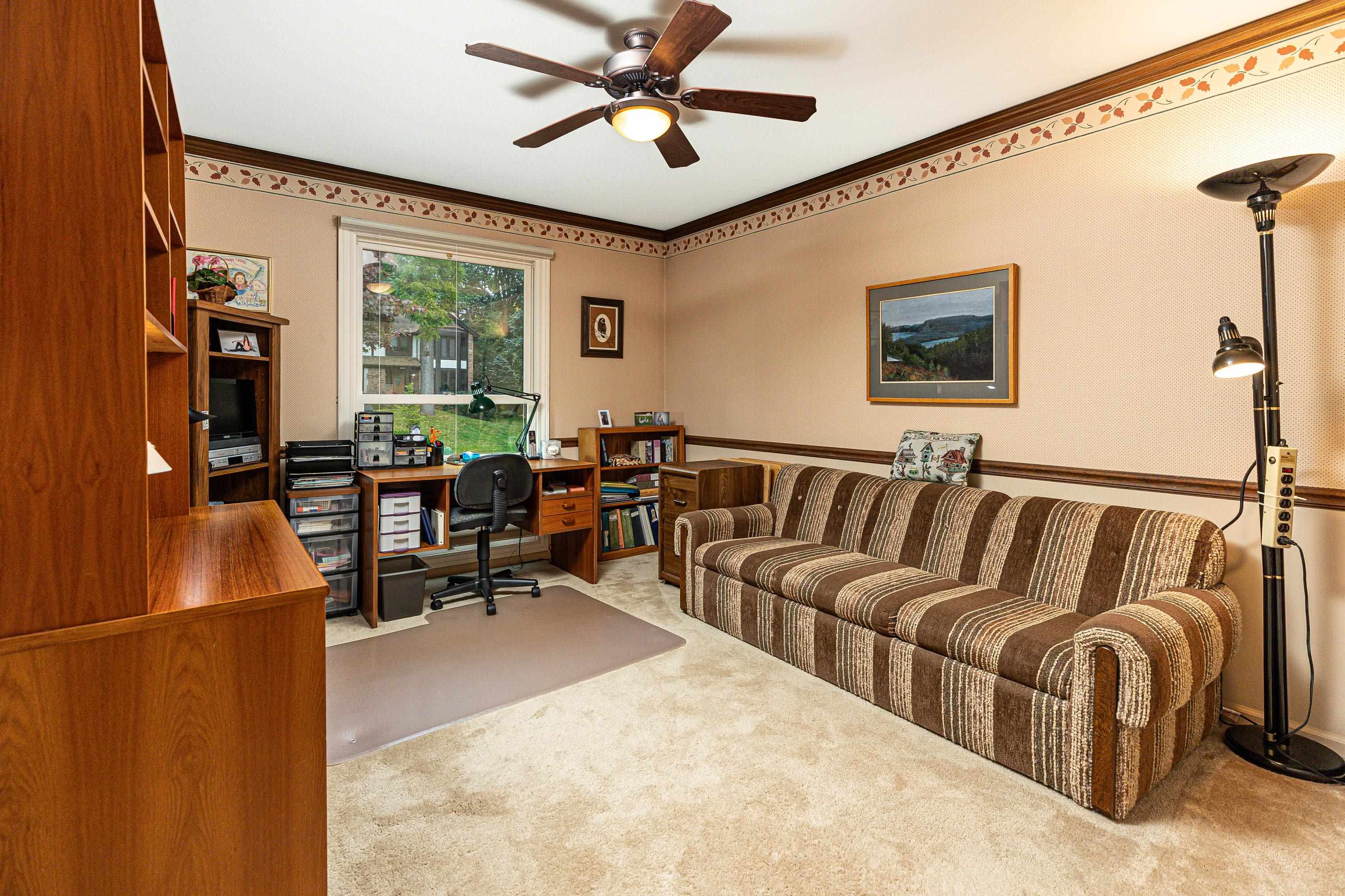 1275 Greenleaf Drive Rochester, MI 48309 - Photo 20 of 36 50123395-19.JPG