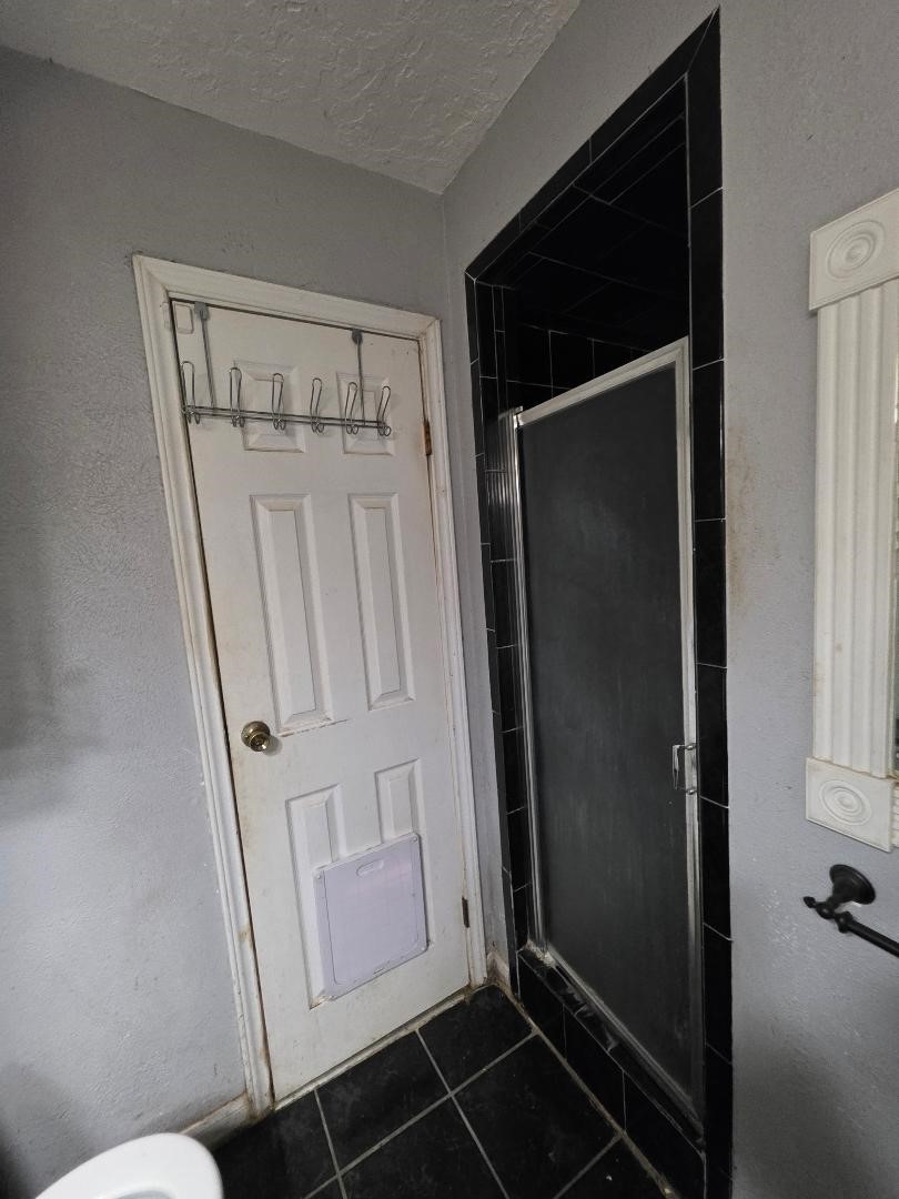 2414 Goldenrod Street Highlands, TX 77562 - Photo 7 of 18