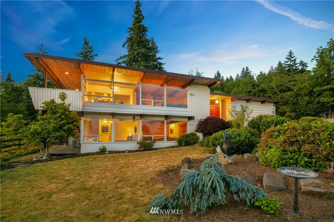 18784 Ridgefield Road Northwest Shoreline, WA 98177 - Photo 1 of 25 Gallery Image 1