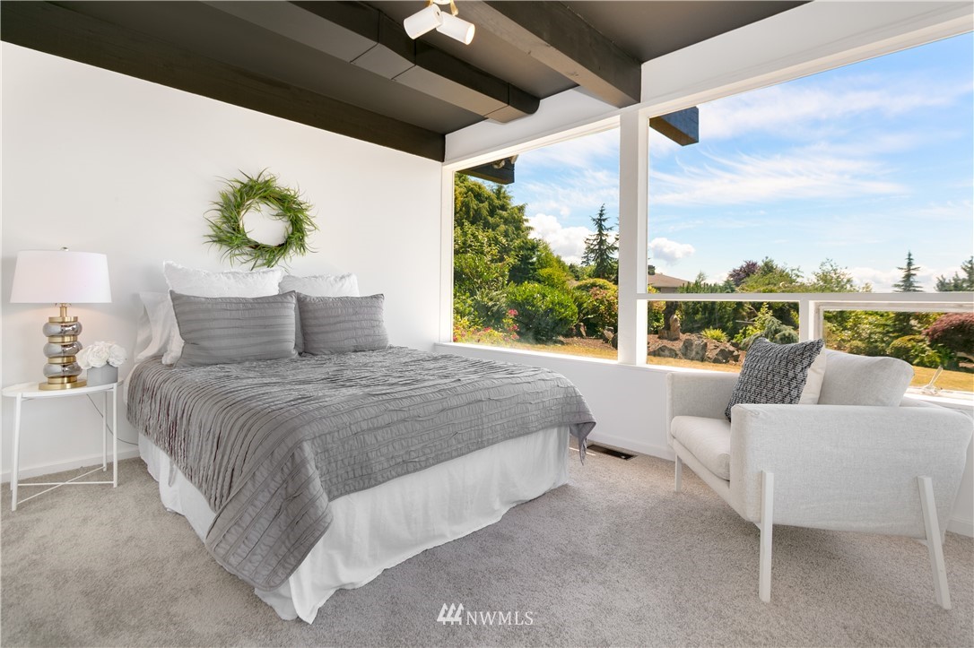 18784 Ridgefield Road Northwest Shoreline, WA 98177 - Photo 18 of 25 Gallery Image 18