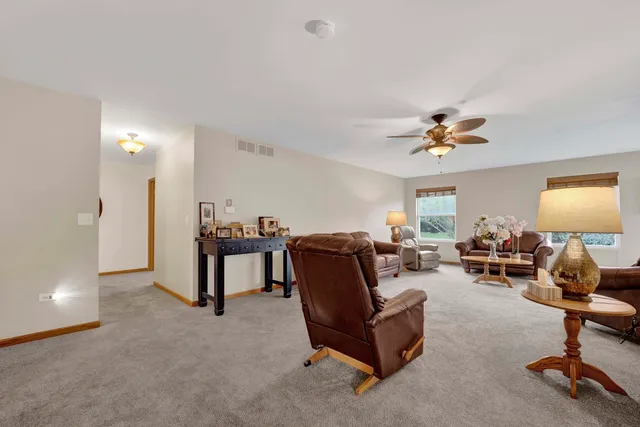 $375,000 | 3904 Stockton Drive, Joliet, IL 60421