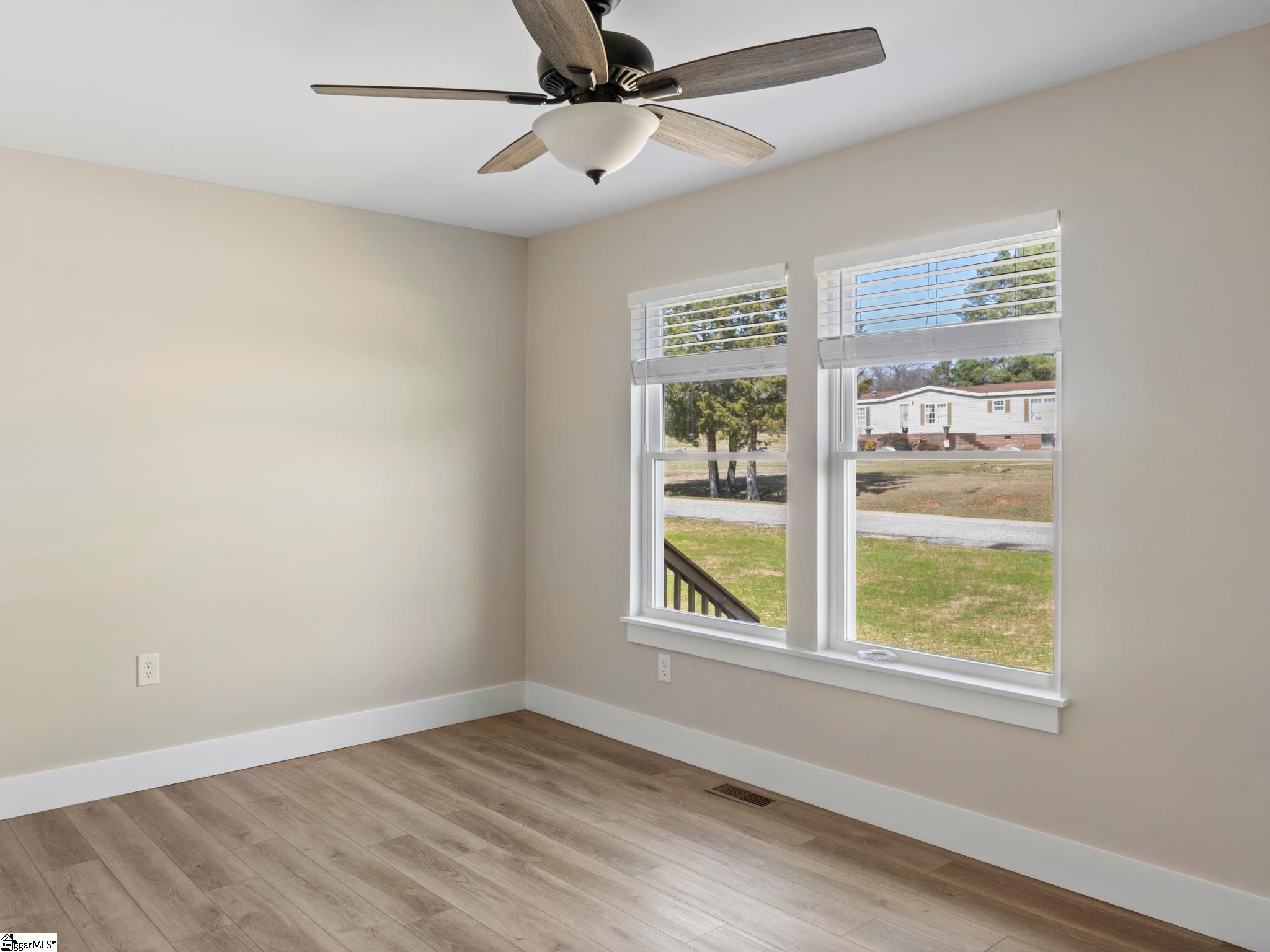 2485 Riddle Town Road Gray Court, SC 29645 - Photo 11 of 34 Gallery Image 11