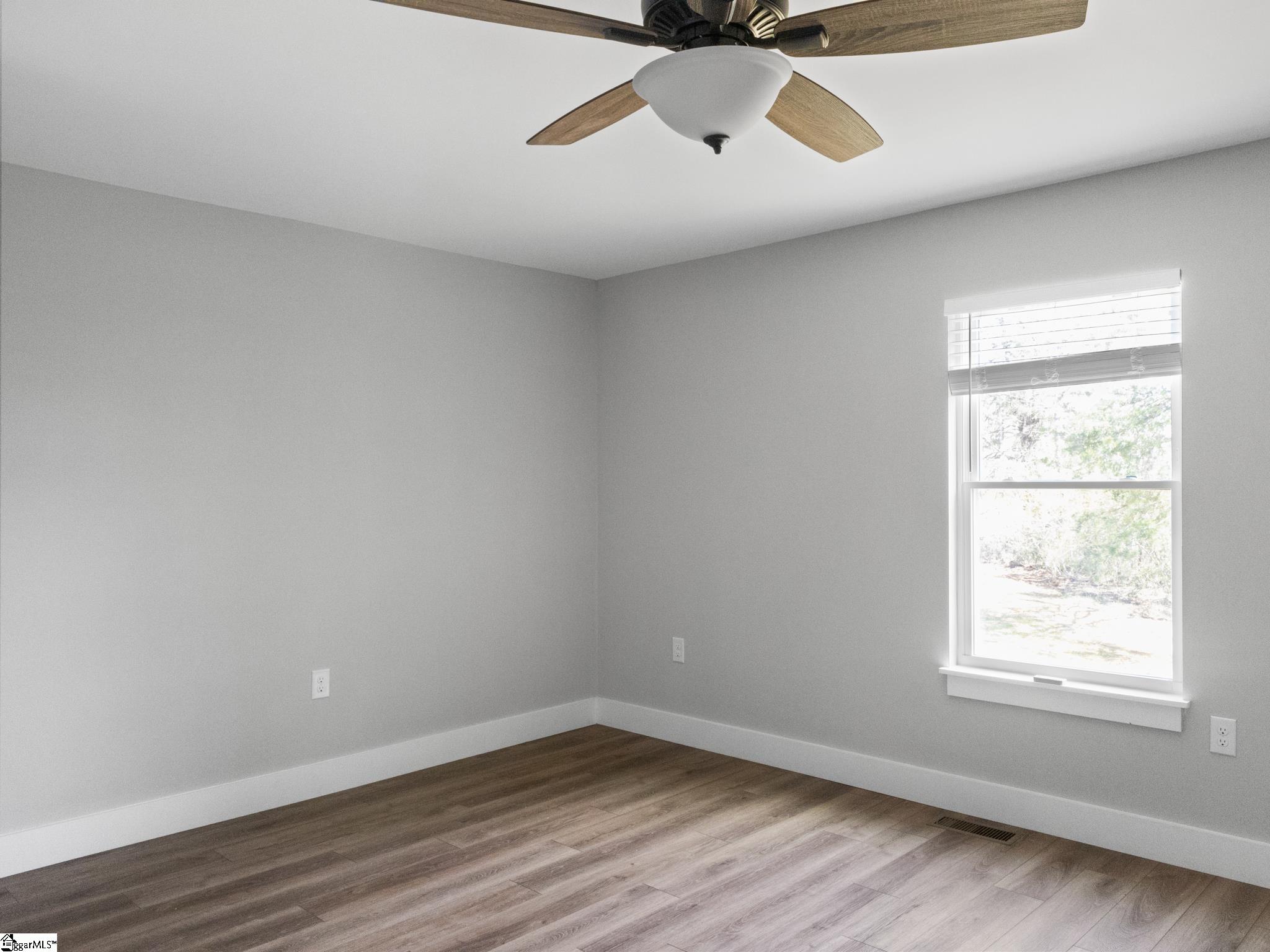 2485 Riddle Town Road Gray Court, SC 29645 - Photo 19 of 34 Gallery Image 19