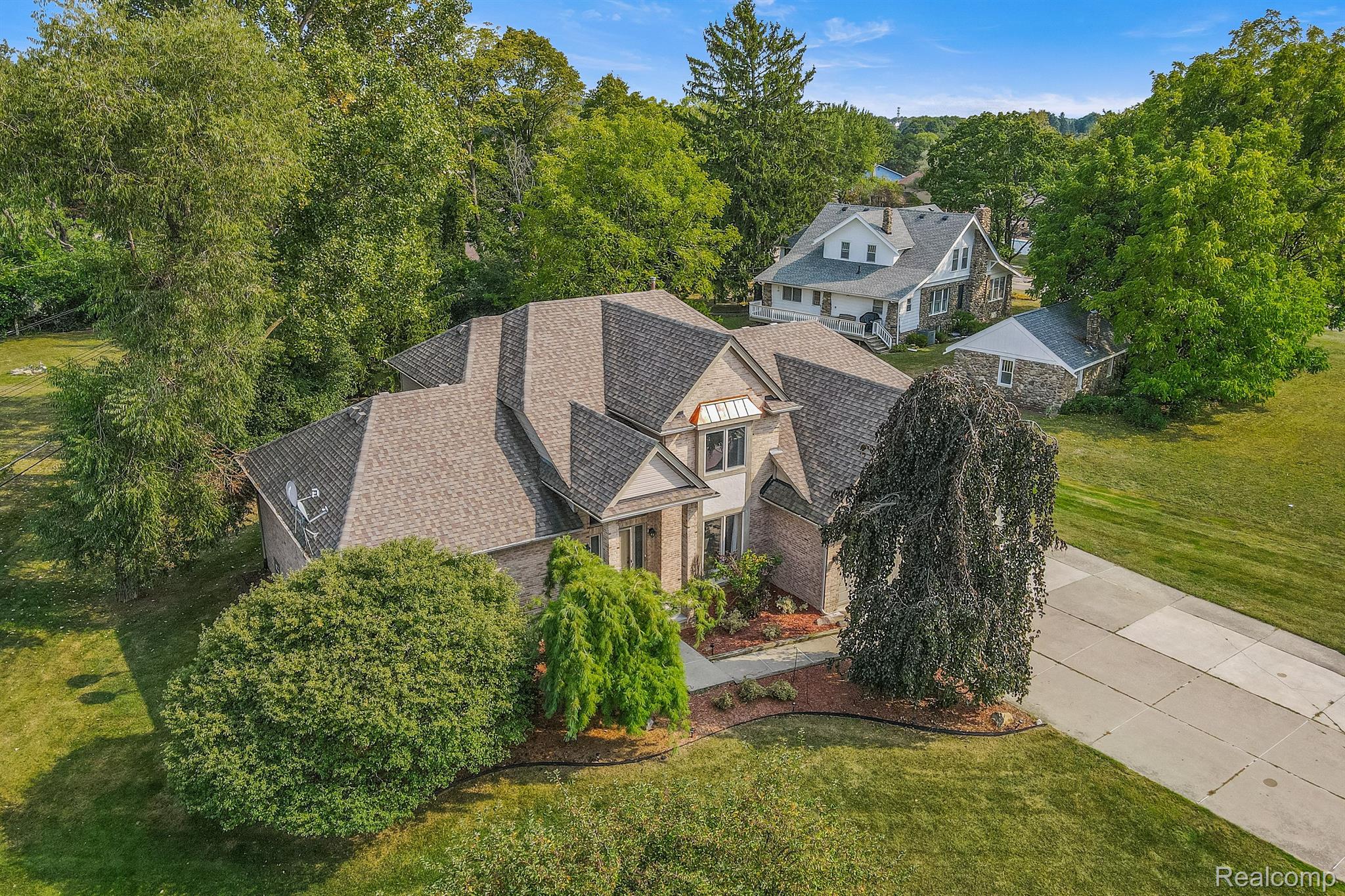 26114 Steele Road Farmington, MI 48331 - Photo 40 of 45 Gallery Image 40