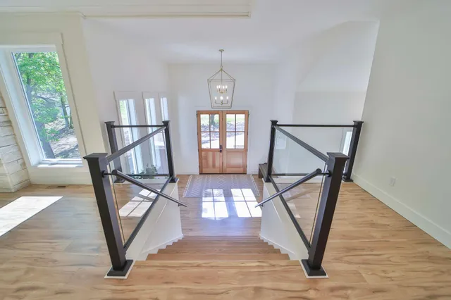 $999,950 | 20482 Lord Road, Merrifield, MN 56465