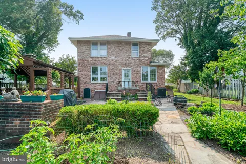$599,000 | 7906 Esther Drive, Oxon Hill, MD 20745